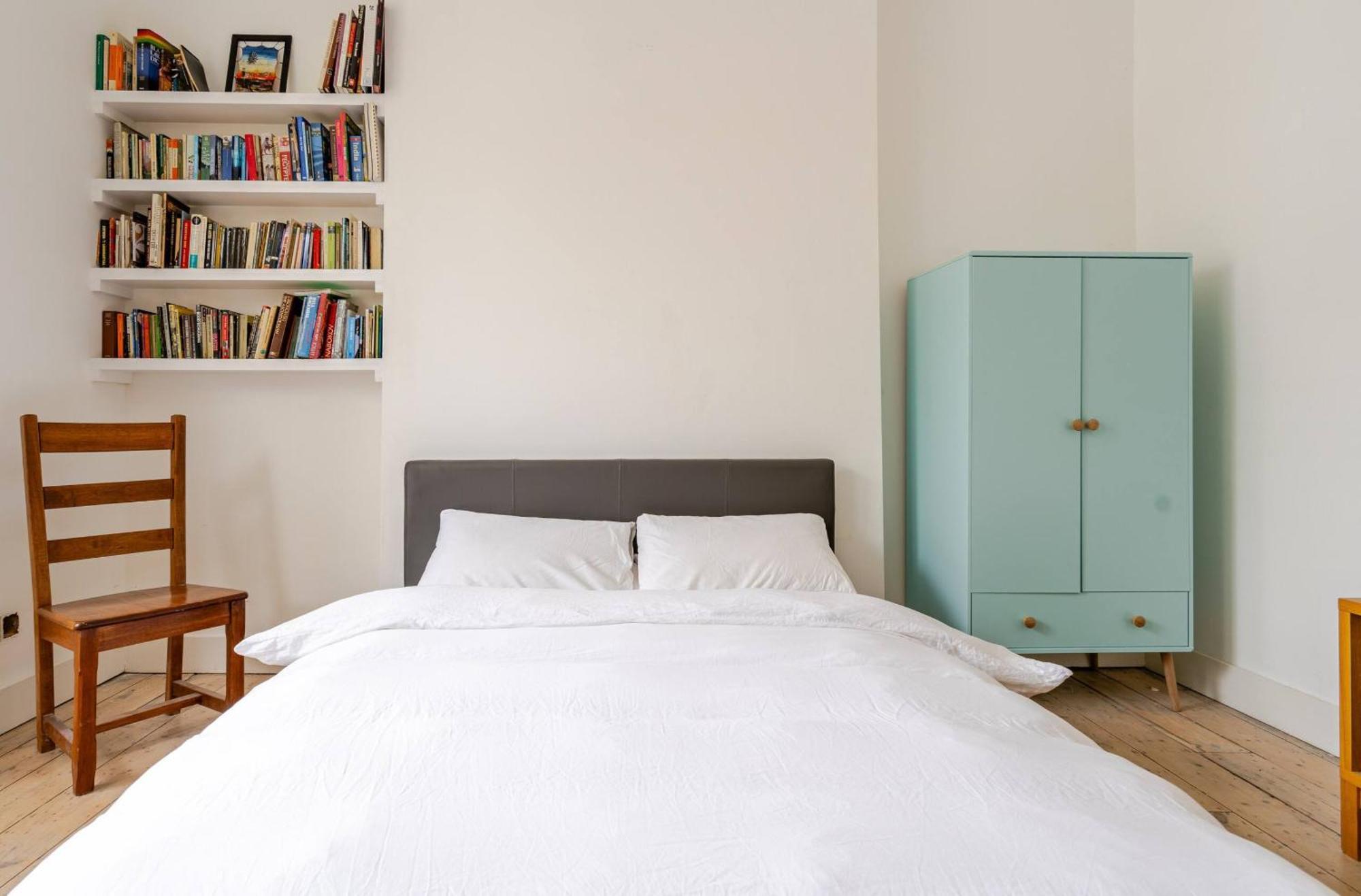 Holiday home Blue Valley House London